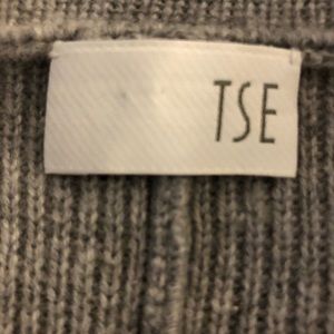 Gray 100% Pure Cashmere long sleeve Sweater